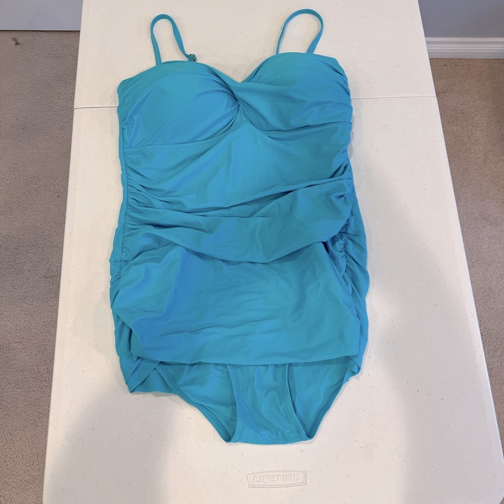 Shore Shapes Swimwear one piece swimsuit w/ruched detail